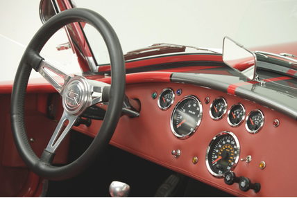 Standard three-spoke